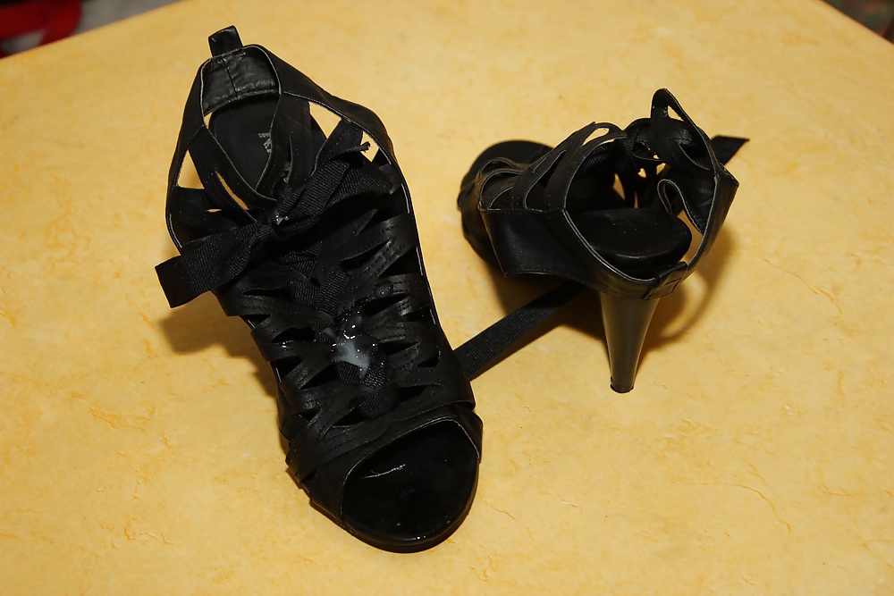 Bukkake Heels von Mira fuer Mira Tag 4 die 2 Ladung #29777202