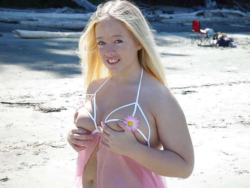Chubby blonde goes to the beach in a pink nightie #36614587