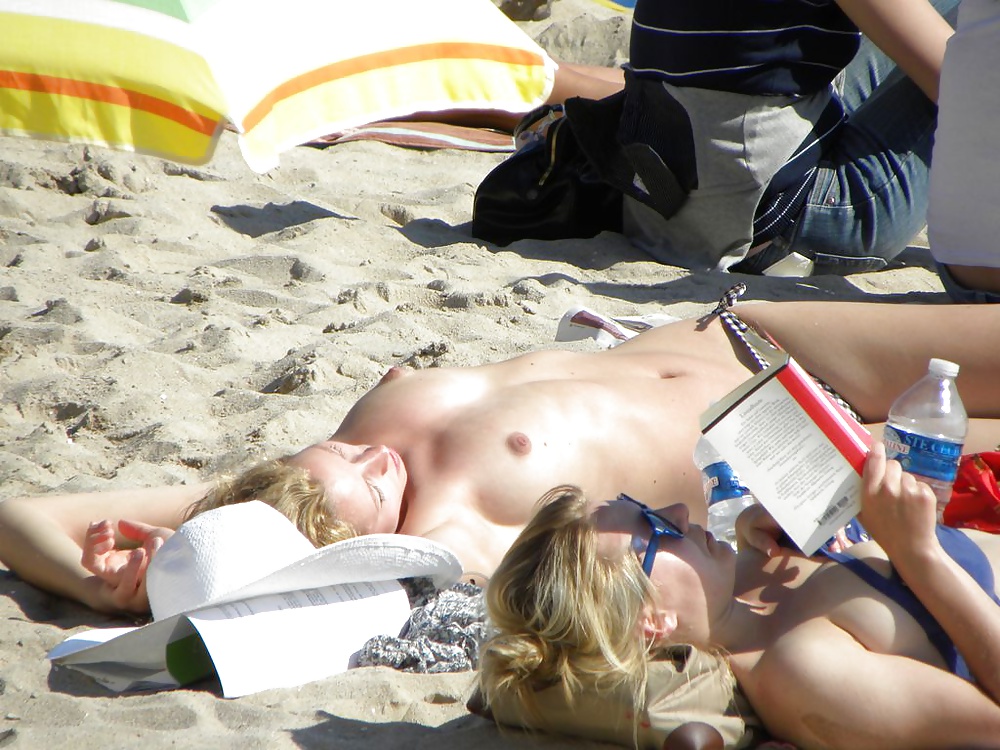 The beach 275 #25405401