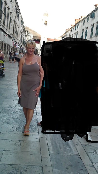 Meine mamá
 #32463133