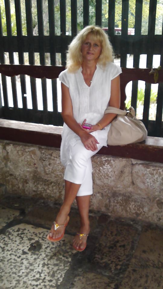 Meine mamá
 #32463150