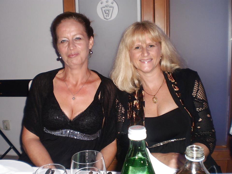 Meine mamá
 #32463157