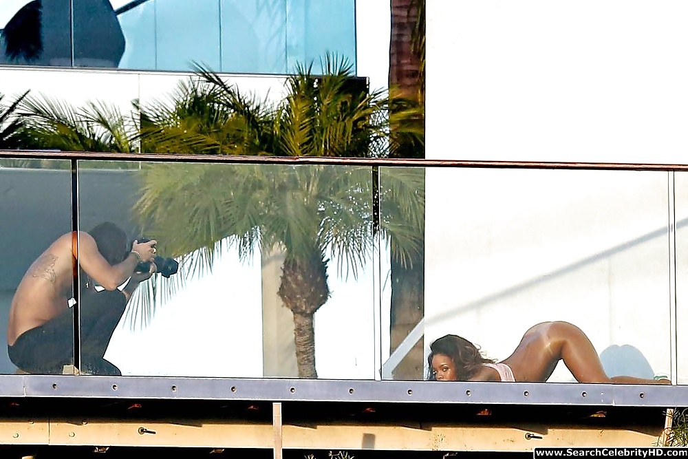 Rihanna bottomless bare ass photoshoot in l.a
 #26033535