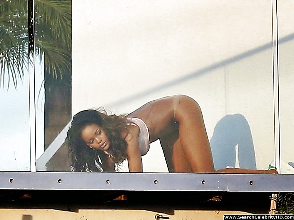 Rihanna Bottomless Bare Ass Photoshoot In L.A #26033743