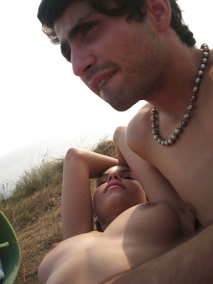 Nude couple and the beach
 #31089441