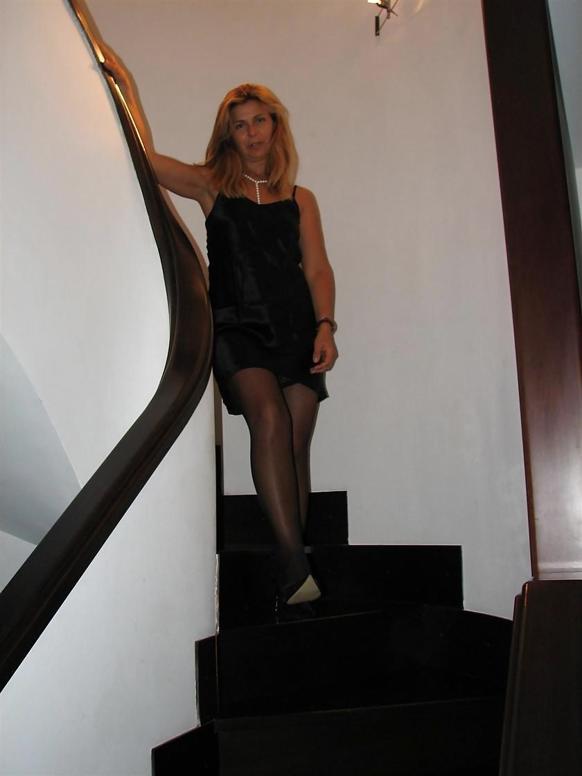 Hot milf likes to play (webfound) #35197533