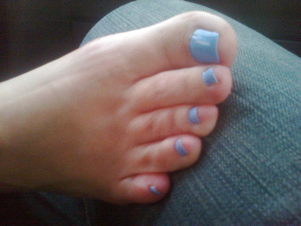 Colors of rainbow - electric blue & barefoot #40490602