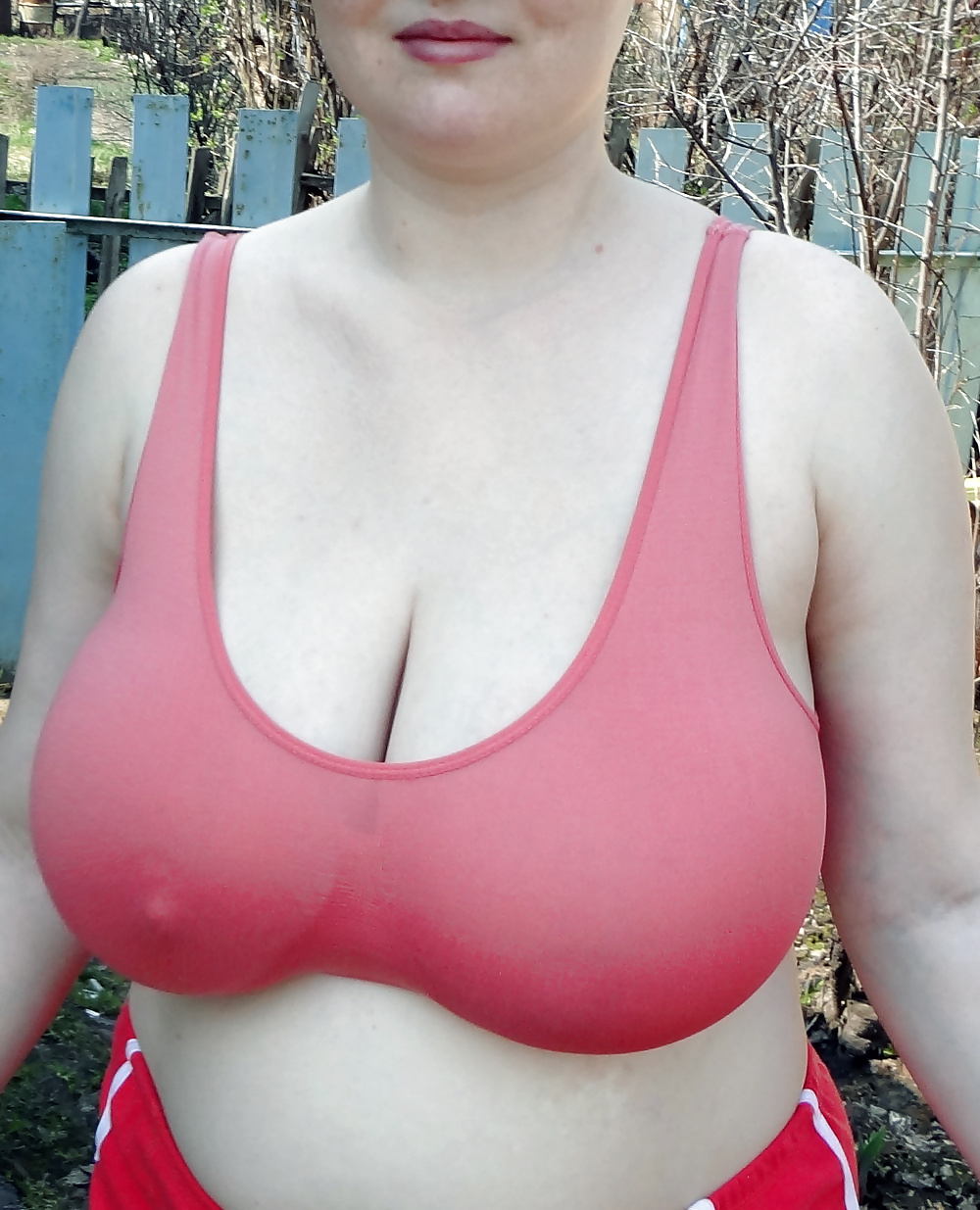 Brüste In Rot #27879280