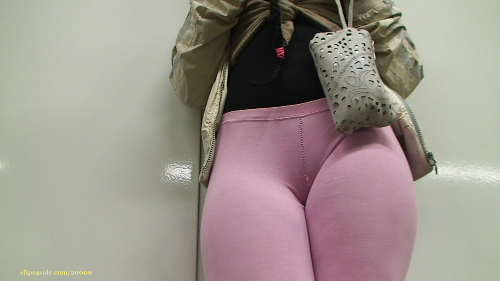 Spanish pink leggins camel toe #27177765