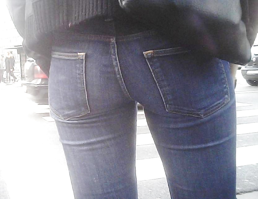 Asian Ass In Engen Jeans !! #31270275