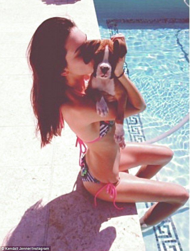 Kendall jenner
 #37009826