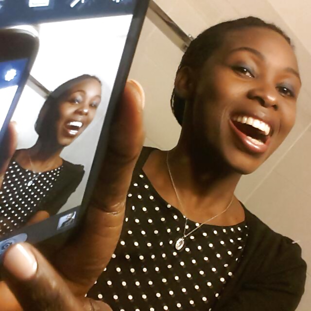 Amelia, Modell Von Uganda Nn #40963878