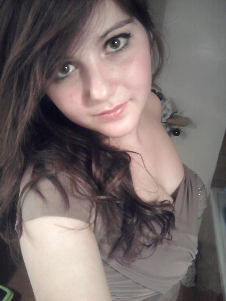 フェイスブック 
 #36210713