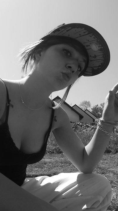 フェイスブック 
 #36210781