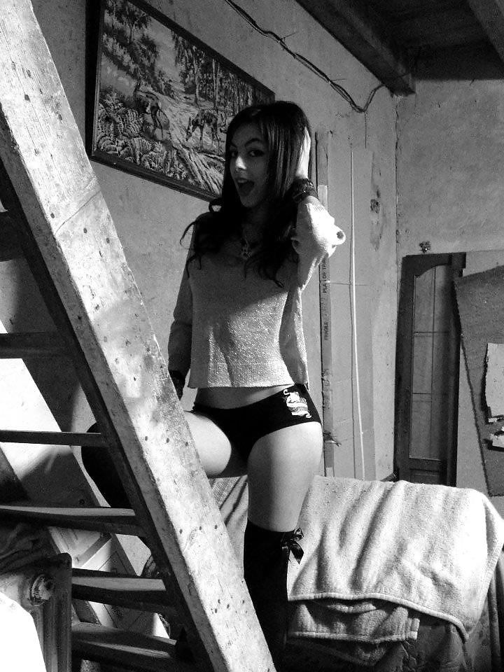 フェイスブック 
 #36210842