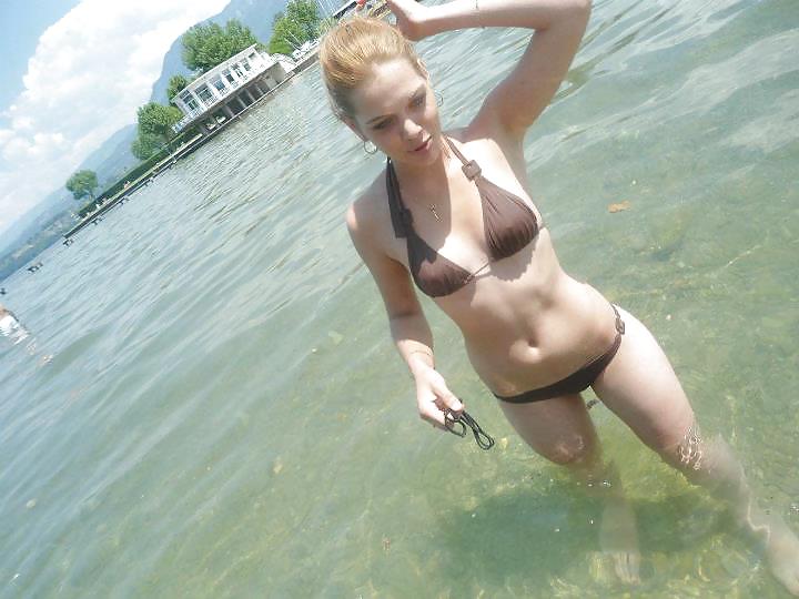 フェイスブック 
 #36210870