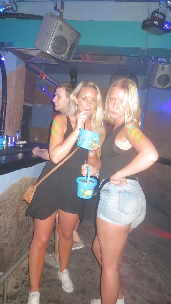 若いスウェーデン人 パート5
 #30963275