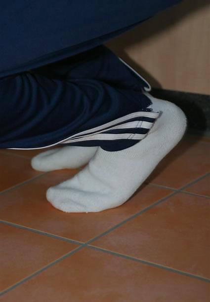 Flory 5 Netter Junge Füße Und Socken #35982823