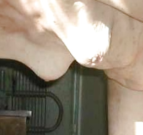 More saggy #31083975