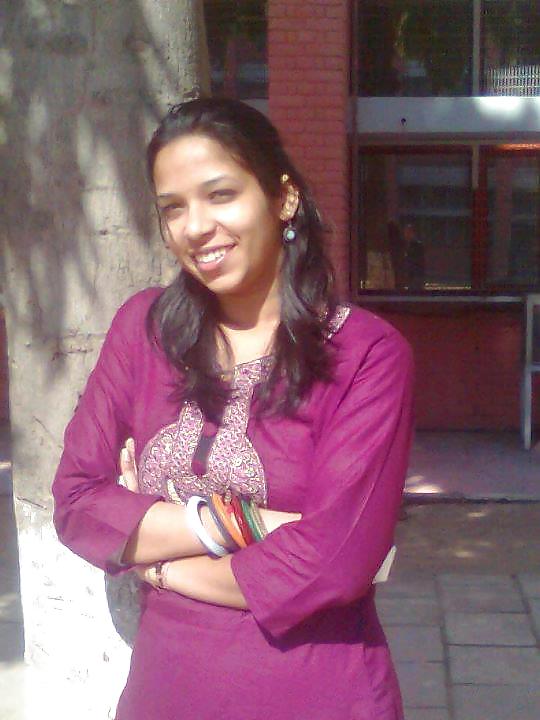Bhawna7374 #35351422