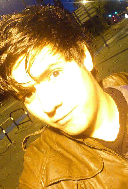 Meeee :p
 #23665217