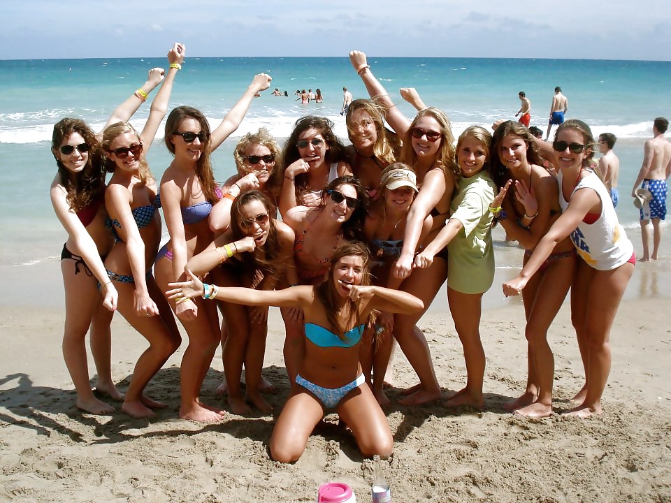 Facebook teen babes 22 bikini beach sorority #31729103