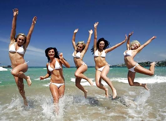 Facebook teen babes 22 bikini beach sorority
 #31729132