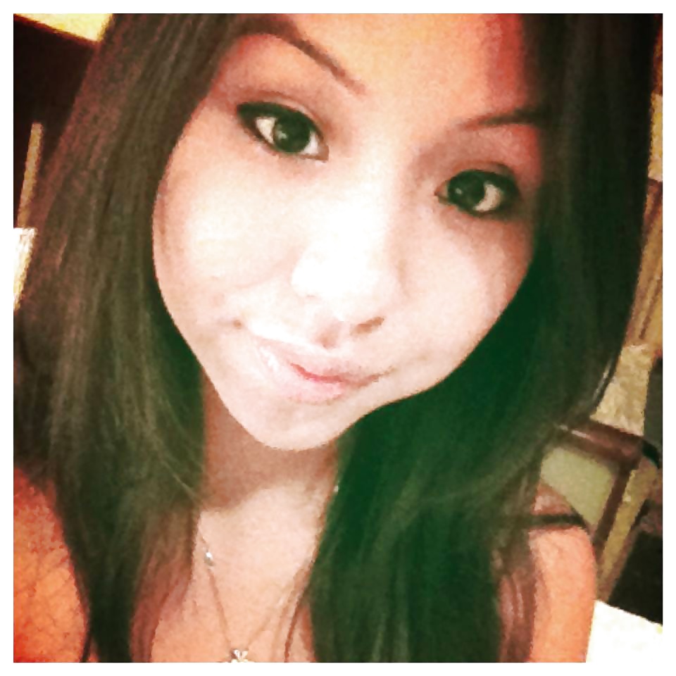 Chicas locales
 #23575560