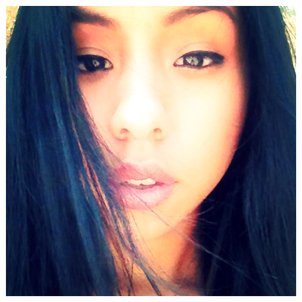 Chicas locales
 #23575587