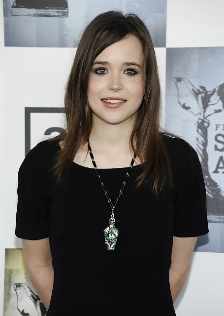 Ellen Page #32744459