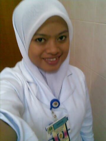 Jururawat bogel
 #33412339