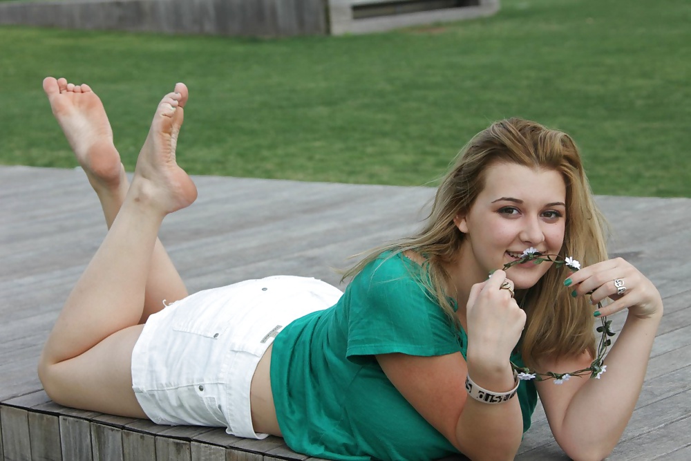 Enero 2015 pies 
 #40299164