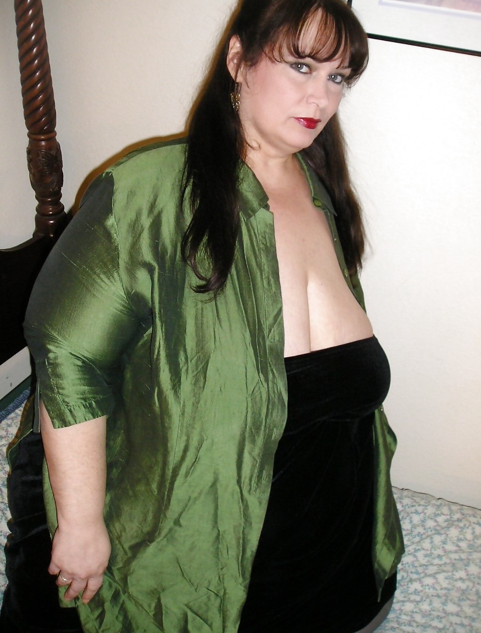 Favoloso ssbbw! (camicetta verde & calze)
 #35401999