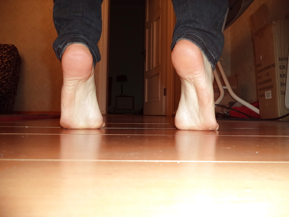 Feet of girls #25977230