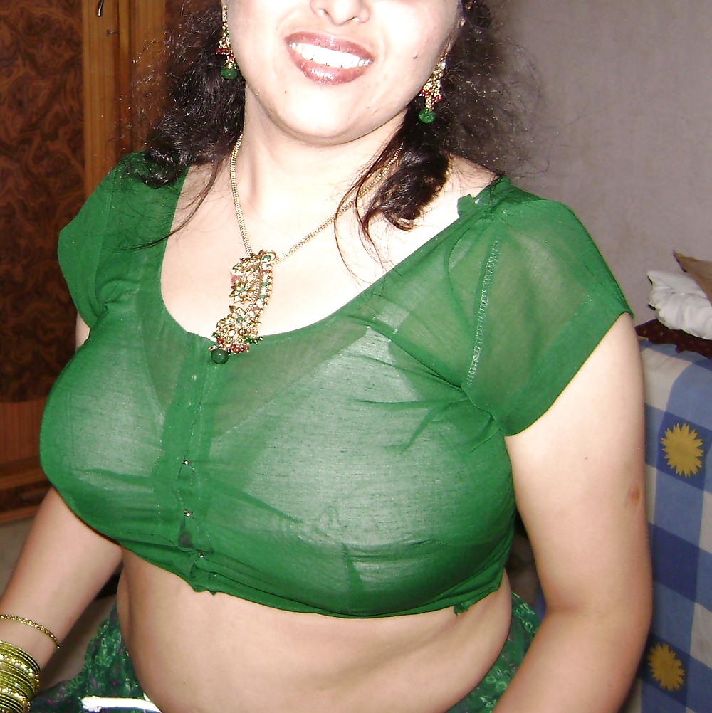 Desi Housewife #36564459