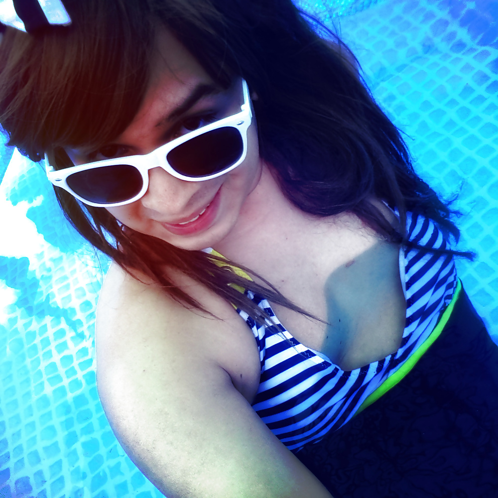 Tgirl pool selfie fun #32977570