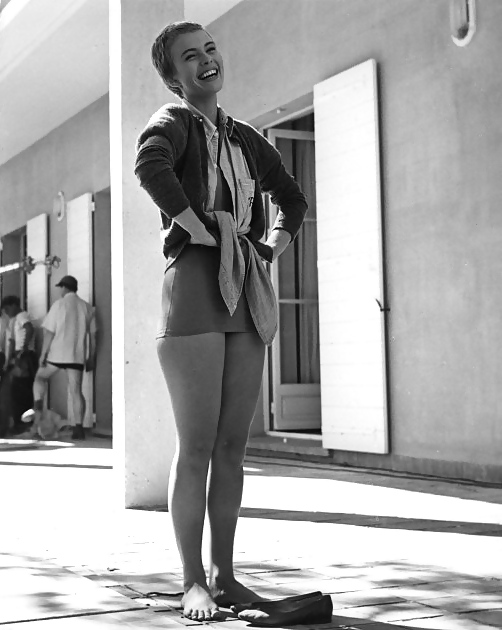 ジャン・セバーグ ショートヘアのセクシーなフランス人女優 (ノンヌード)
 #37515231