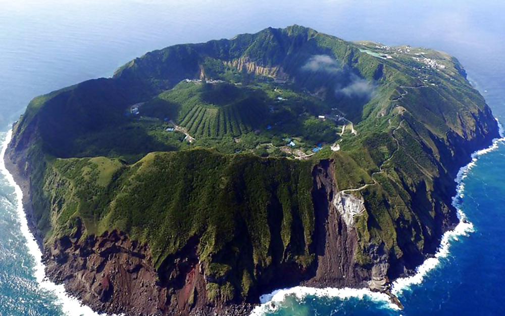 私たちの世界
 #34985158