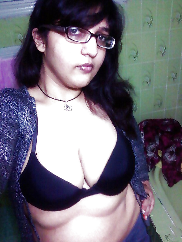 Indian Mollig College Mädchen Hindi Hindu Desi Paki Bangladeshi #33208234