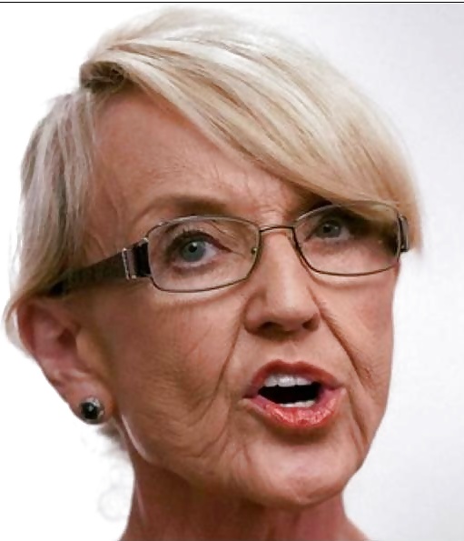 Para todos los que aman masturbarse con la conservadora jan brewer
 #34861687