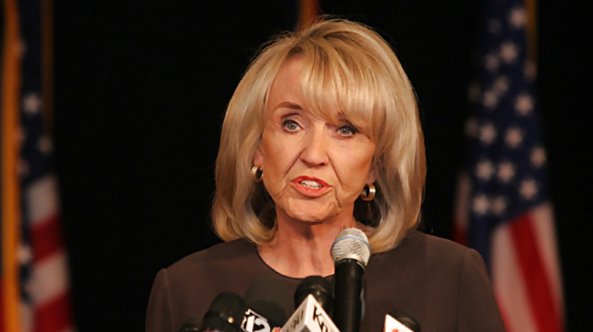 Per tutti coloro che amano masturbarsi con la conservatrice Jan Brewer
 #34861730