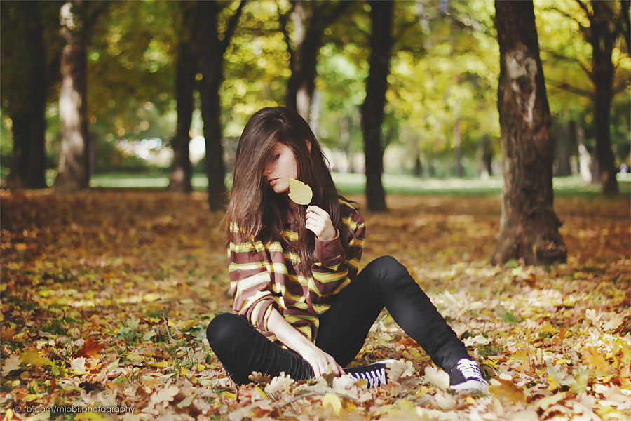Chicks in Chucks - Part 5 #26182139