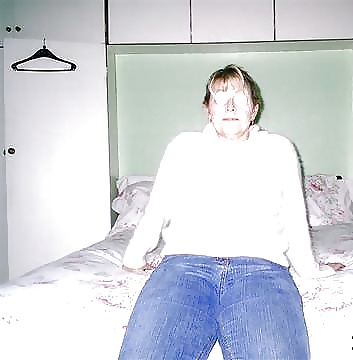 ママの着衣
 #40327054