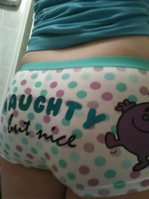 Soy una chica sucia
 #36851957