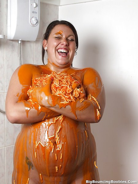 Lucy getting messy #35953270