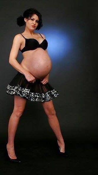 Perritas cargadas embarazadas sexys
 #23273502