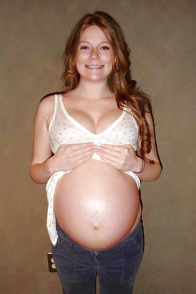 Perritas cargadas embarazadas sexys
 #23273525