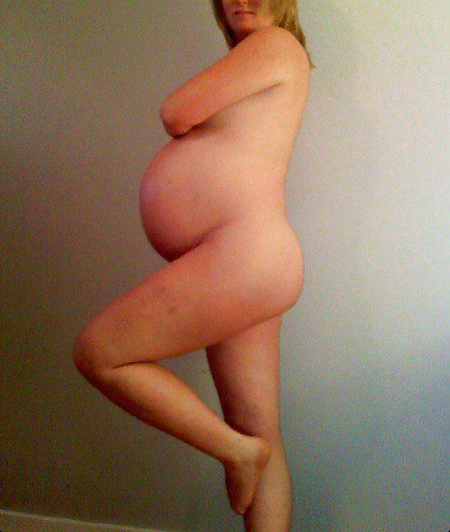 Perritas cargadas embarazadas sexys
 #23273556