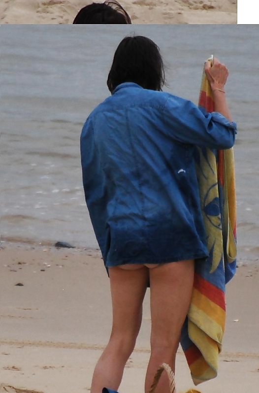 Sur la plage
 #24115462