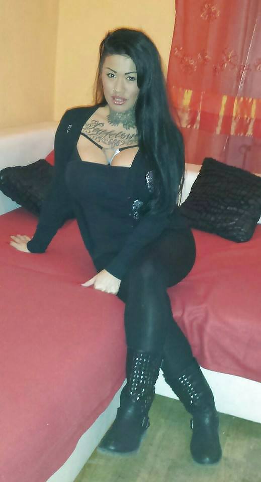 Teufelsweib
 #25646756